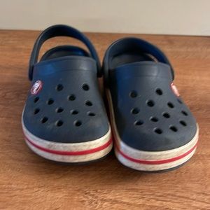 Crocs blue